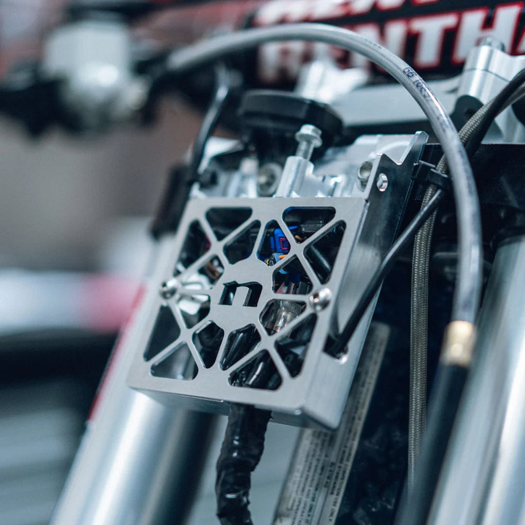 NIHILO CONCEPTS BILLET WIRE MANAGEMENT PANEL - KTM/HUSQVARNA/GASGAS BIG BIKES