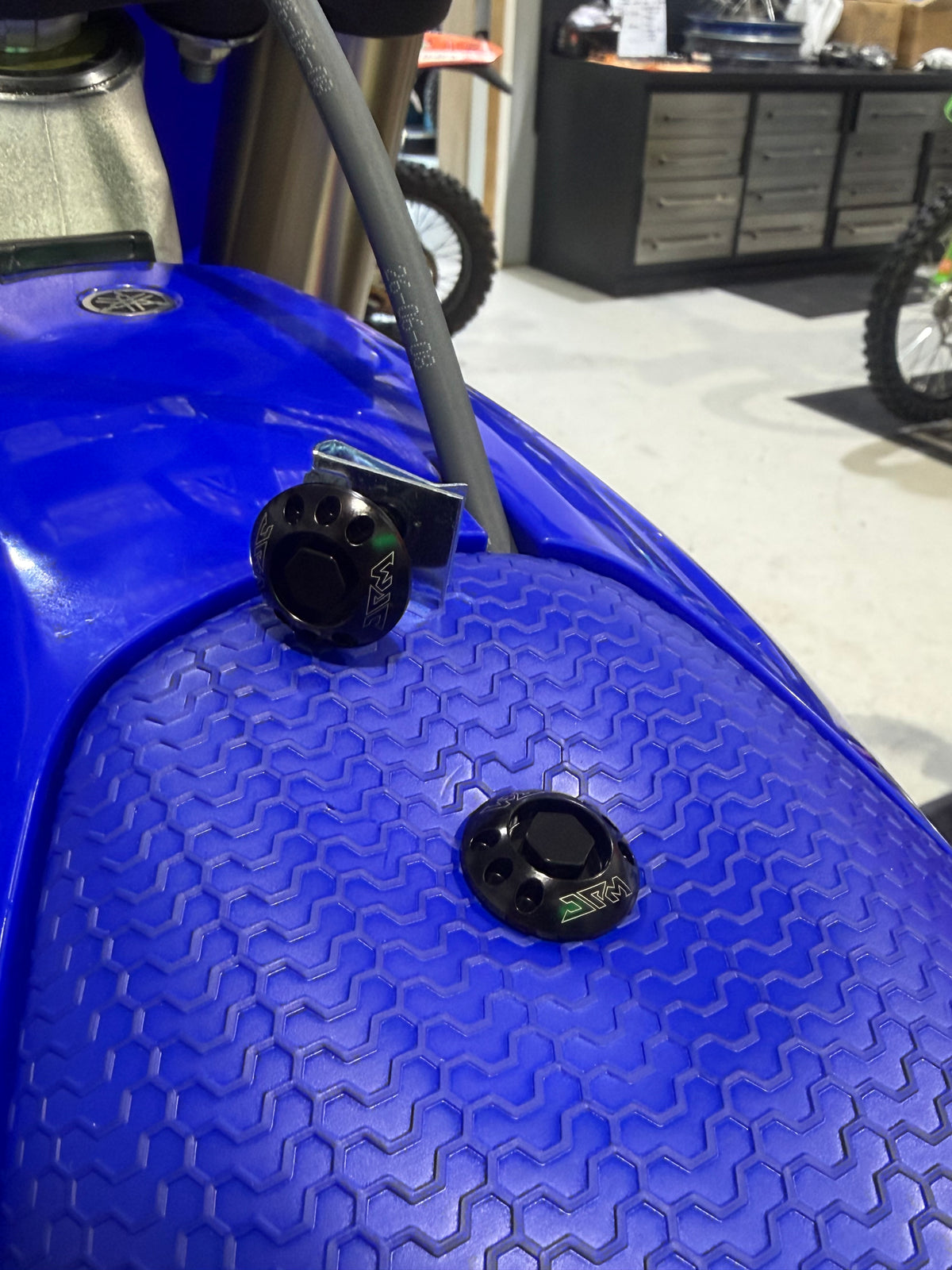 JPM - Yamaha Seat Bolt Zeus Fastner Delete Kit YZ250F YZ450F 23-27